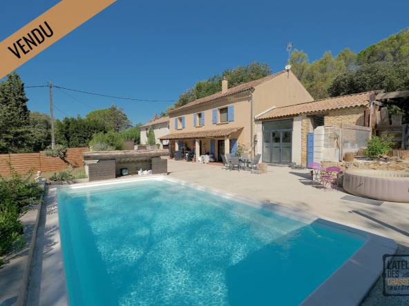 vente maison mornas 84550