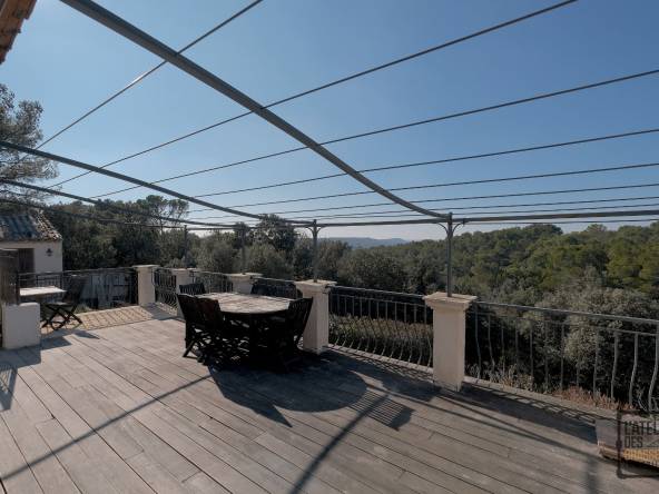 vente maison Uchaux 84100