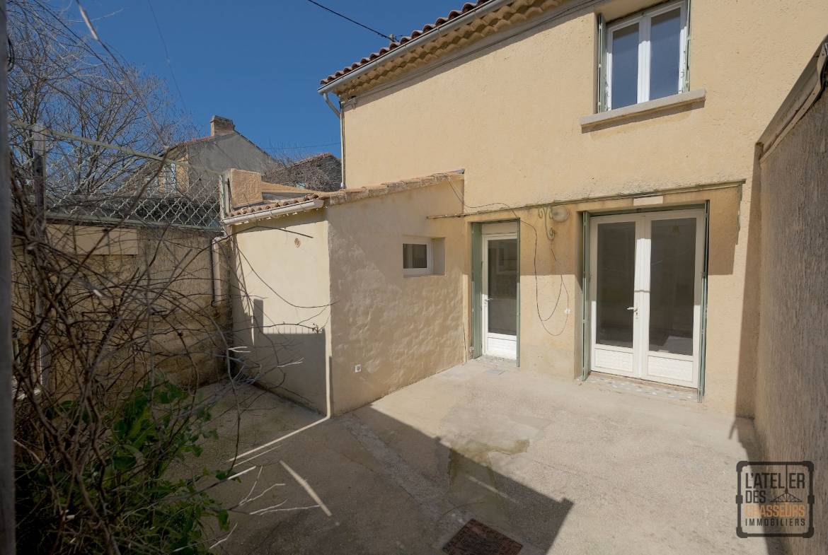 vente immeuble orange 84100