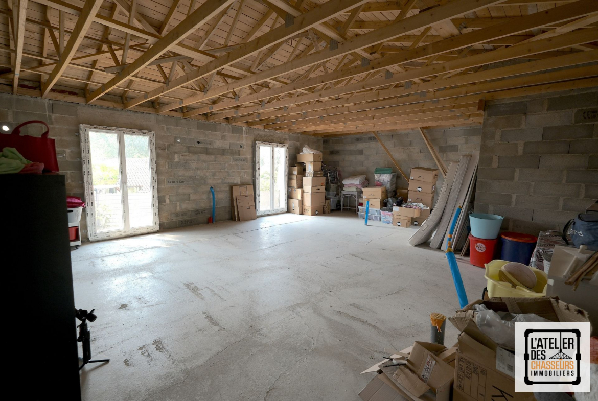 vente maison mornas 84550