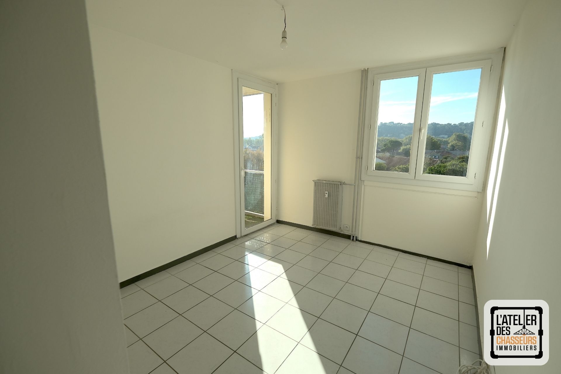 chambre vente appartement orange 84100